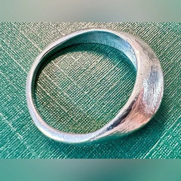 Antique Sterling Silver Peaked Dome Ring (5.75)